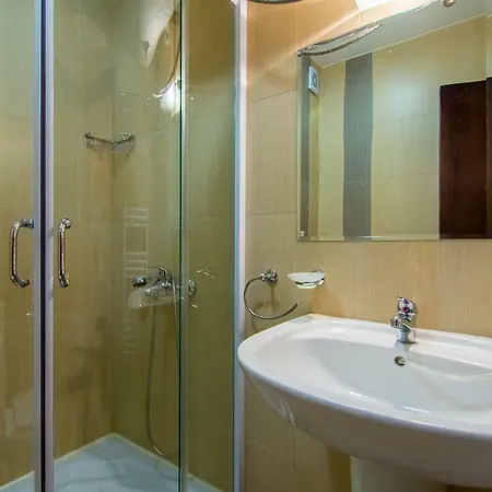 Valentina Heights Boutique מלון 3*