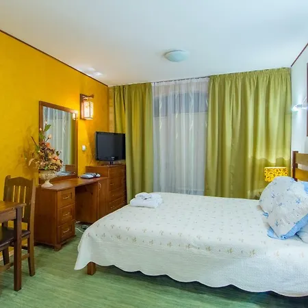Hotell Valentina Heights Boutique 3*